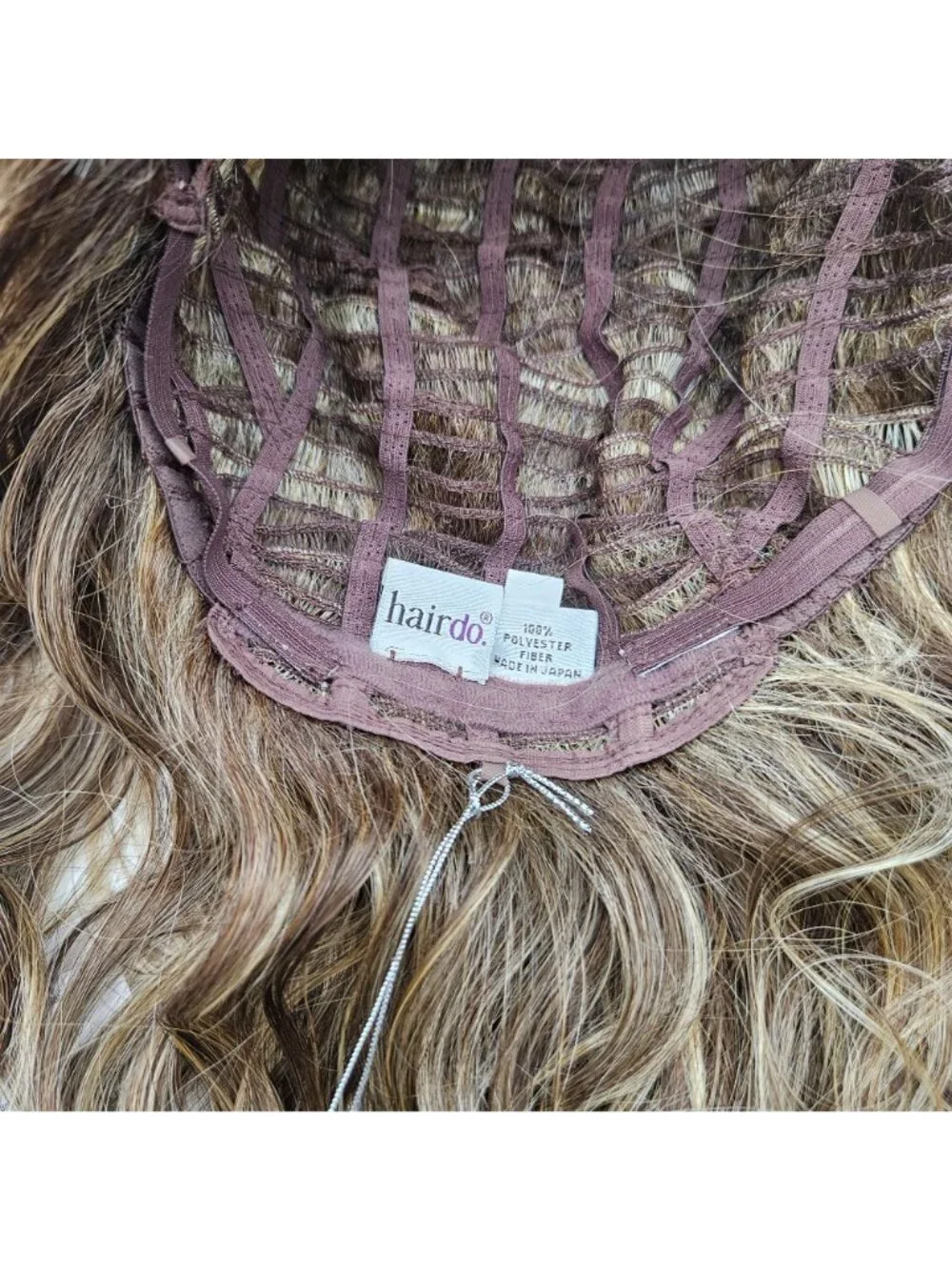 Hairdo Wig Courtside Waves Glazed Mocha Med Brown Gold R11S+ Average NWT